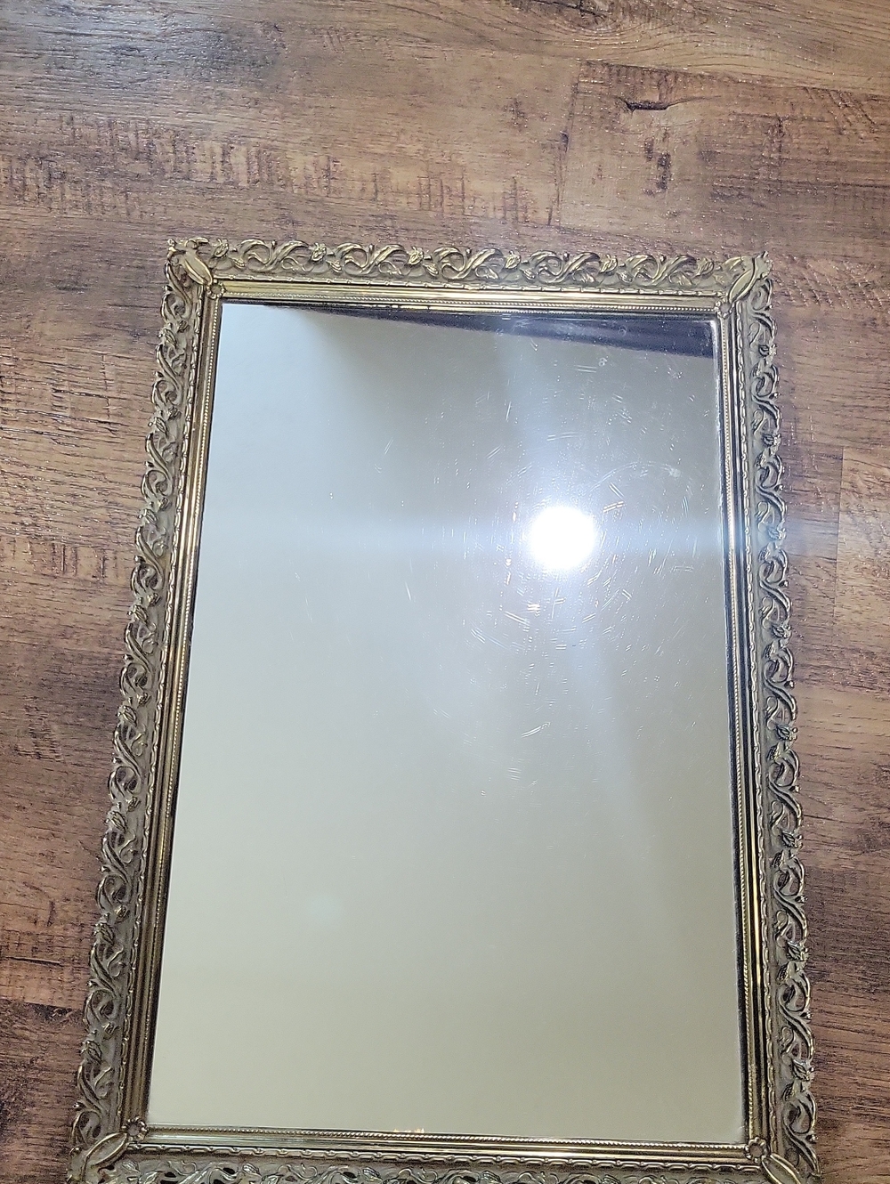 Ornate Gold Wall Mirror - Classic Decorative Frame